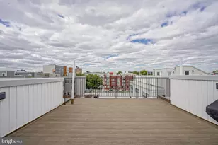 2016 Blair St, Philadelphia, PA 19125 - Photo 32