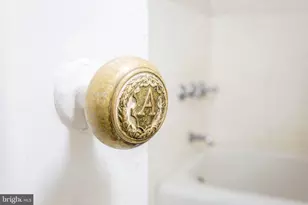 1229 Chestnut St, Philadelphia, PA 19107 - Photo 4