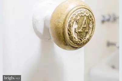 1229 Chestnut Street #708, Philadelphia, PA 19107 - Photo 4