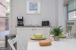 1413 Lombard St, Philadelphia, PA 19146 - Photo 6