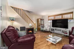 811 Lawler St, Philadelphia, PA 19116 - Photo 6