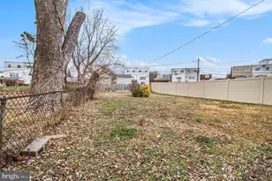 811 Lawler St, Philadelphia, PA 19116 - Photo 24