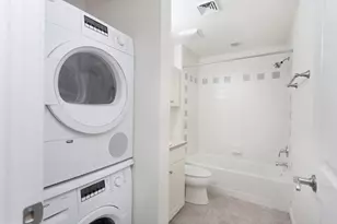 1100 Spruce St, Philadelphia, PA 19107 - Photo 22