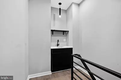 516 Pierce Street, Philadelphia, PA 19148 - Photo 16