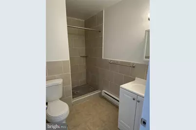 1913 W Diamond Street, Philadelphia, PA 19121 - Photo 8