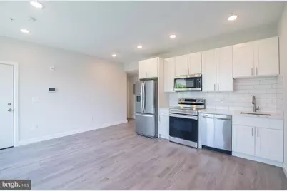 2649 Titan Street #UNIT B, Philadelphia, PA 19146 - Photo 6