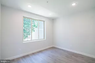 2649 Titan St, Philadelphia, PA 19146 - Photo 12