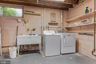 7517 Loretto Ave, Philadelphia, PA 19111 - Photo 22