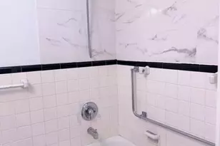 7404 Brous Ave, Philadelphia, PA 19152 - Photo 12