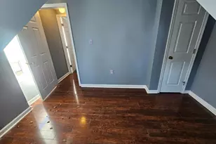 249 E Sharpnack St, Philadelphia, PA 19119 - Photo 12