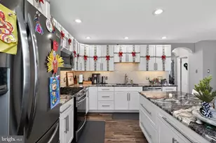 3656 Salina Rd, Philadelphia, PA 19154 - Photo 14