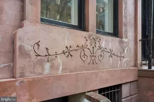 2039 Spruce St, Philadelphia, PA 19103 - Photo 24