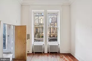 2039 Spruce St, Philadelphia, PA 19103 - Photo 2