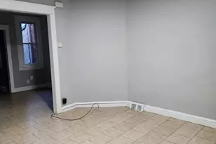 6527 Regent St, Philadelphia, PA 19142 - Photo 4