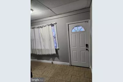 6527 Regent Street, Philadelphia, PA 19142 - Photo 2