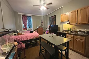 1324 Locust St, Philadelphia, PA 19107 - Photo 4