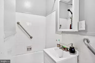 7345 Limekiln Pike, Philadelphia, PA 19138 - Photo 8