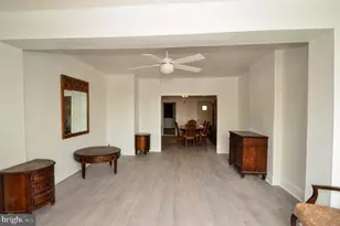 7246 Grays Ave, Philadelphia, PA 19142 - Photo 2