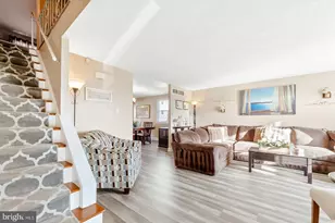 10766 Drumore Pl, Philadelphia, PA 19154 - Photo 4