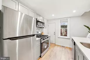 704 Latona St, Philadelphia, PA 19147 - Photo 8