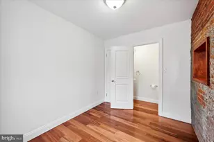 910 Fitzwater St, Philadelphia, PA 19147 - Photo 8