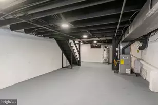 925 S 18th St, Philadelphia, PA 19146 - Photo 34