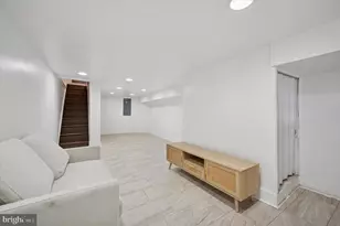 2124 Pierce St, Philadelphia, PA 19145 - Photo 16