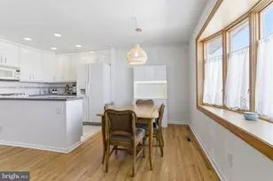 3854 Fairdale Rd, Philadelphia, PA 19154 - Photo 4