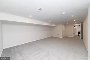 7444 Briar Rd, Philadelphia, PA 19138 - Photo 20