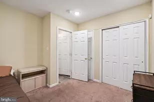 1611 N 17th St, Philadelphia, PA 19121 - Photo 10