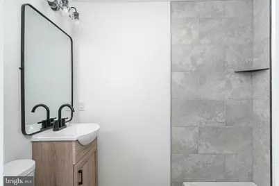 2042 Sigel Street, Philadelphia, PA 19145 - Photo 32