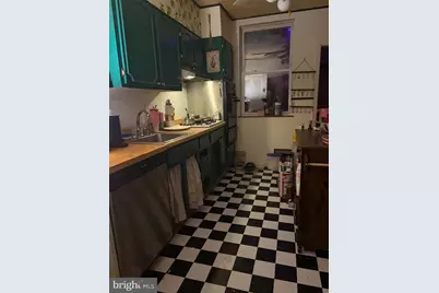 1922 S Warnock Street, Philadelphia, PA 19148 - Photo 4