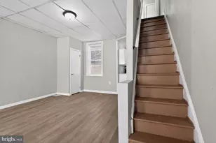 3923 Arcadia St, Philadelphia, PA 19124 - Photo 10