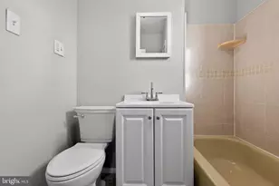 3923 Arcadia St, Philadelphia, PA 19124 - Photo 24