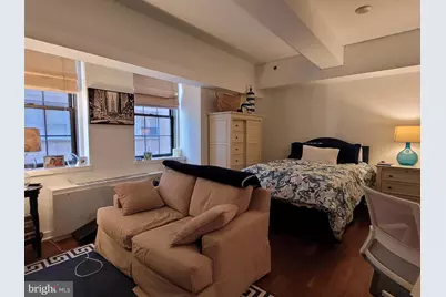 219 S 18th Street #405A, Philadelphia, PA 19103 - Photo 4