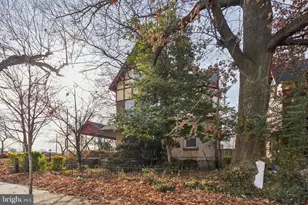 1018 S 49th St, Philadelphia, PA 19143 - Photo 2