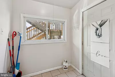 1018 S 49th Street, Philadelphia, PA 19143 - Photo 24