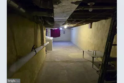 1009 W Susquehanna Avenue, Philadelphia, PA 19122 - Photo 18