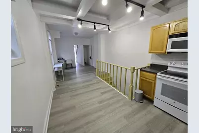 1009 W Susquehanna Avenue, Philadelphia, PA 19122 - Photo 6