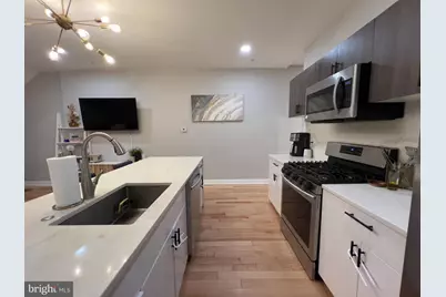 991 N Marshall Street #A, Philadelphia, PA 19123 - Photo 8