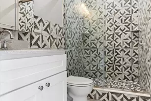 650 South St, Philadelphia, PA 19147 - Photo 10