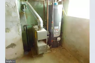 573 E Carver Street, Philadelphia, PA 19120 - Photo 20