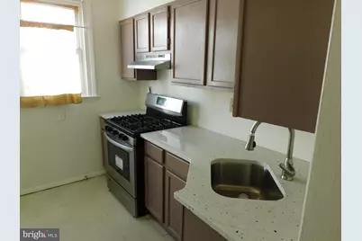 573 E Carver Street, Philadelphia, PA 19120 - Photo 10