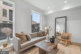 635 7th Street N, Philadelphia, PA 19123 - Photo 2