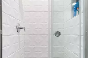 1823 Mountain St, Philadelphia, PA 19145 - Photo 16