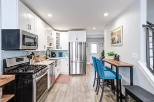 1823 Mountain St, Philadelphia, PA 19145 - Photo 4