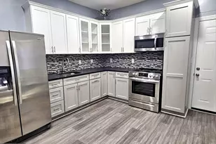 827 S 56th St, Philadelphia, PA 19143 - Photo 8