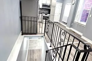 827 S 56th St, Philadelphia, PA 19143 - Photo 12