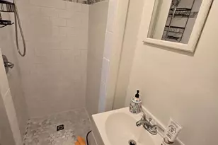 1727 W Pacific St, Philadelphia, PA 19140 - Photo 6