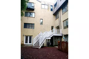 2031-3 South St, Philadelphia, PA 19146 - Photo 4